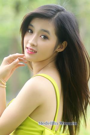 226724 - Thi Thuy Vy Age: 32 - Vietnam